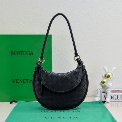 BV Bottega Veneta Gemelli 24.5x19x7cm 2025 New