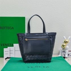 BV Bottega Veneta Flip Flap tote 23x18.5x15cm， style: 7746 2025 New