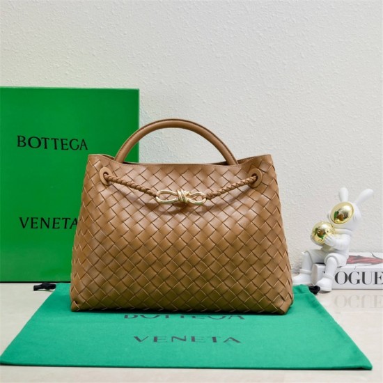 BV Bottega Veneta Andiamo tote 8463    size: 32*24*12cm 2025 New