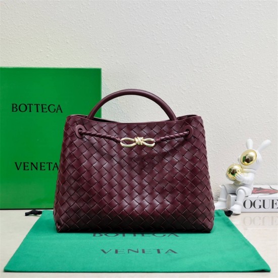 BV Bottega Veneta Andiamo tote 8463    size: 32*24*12cm 2025 New