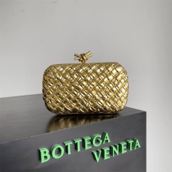 BV Bottega Veneta Knot  717622  size: 20.5*6*12.5cm 2025 New