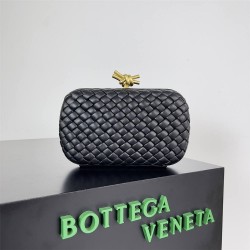 BV Bottega Veneta Knot  717622  size: 20.5*6*12.5cm 2025 New