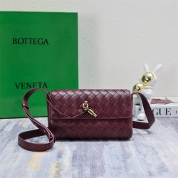 BV Bottega Veneta andiamo 5545  size: 21.5*13*4.5cm 2025 New