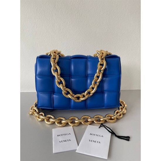 BV Bottega Veneta Chain Pouch size：26*18*6cm 2025 New