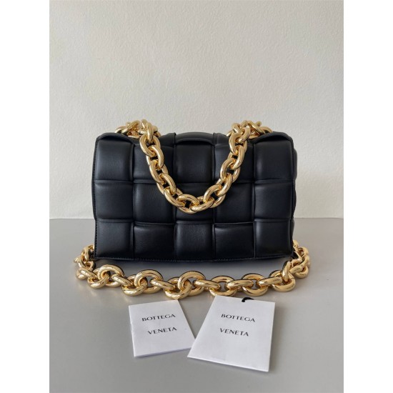 BV Bottega Veneta Chain Pouch size：26*18*6cm 2025 New