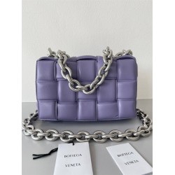 BV Bottega Veneta Chain Pouch size：26*18*6cm 2025 New