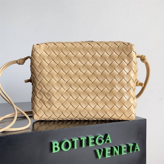 BV Bottega Veneta loop 25*18*11cm  style: 680256 2025 New