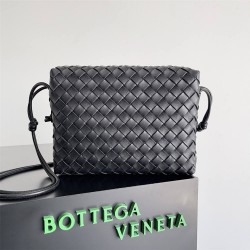 BV Bottega Veneta loop 25*18*11cm  style: 680256 2025 New