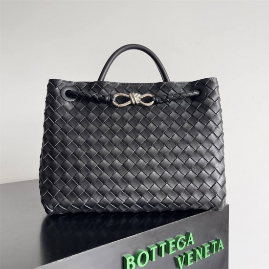 BV Bottega Veneta Andiamo 743572    size: 32*24*12cm 2025 New