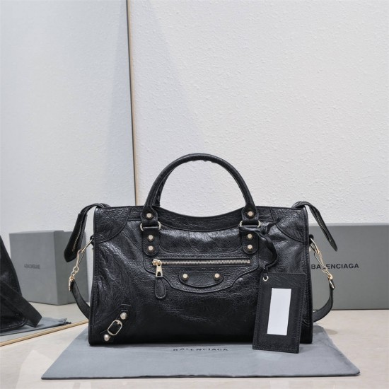 Balenciaga  Le Cagole lambskin 38 cm 2025 New