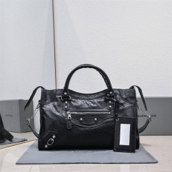 Balenciaga  Le Cagole lambskin 38 cm 2025 New